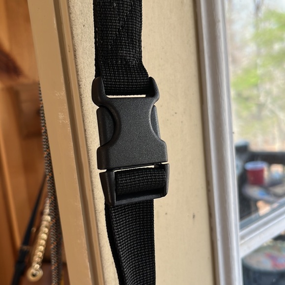 Kavu bagaroo fly fish cross bag. - Picture 2 of 10